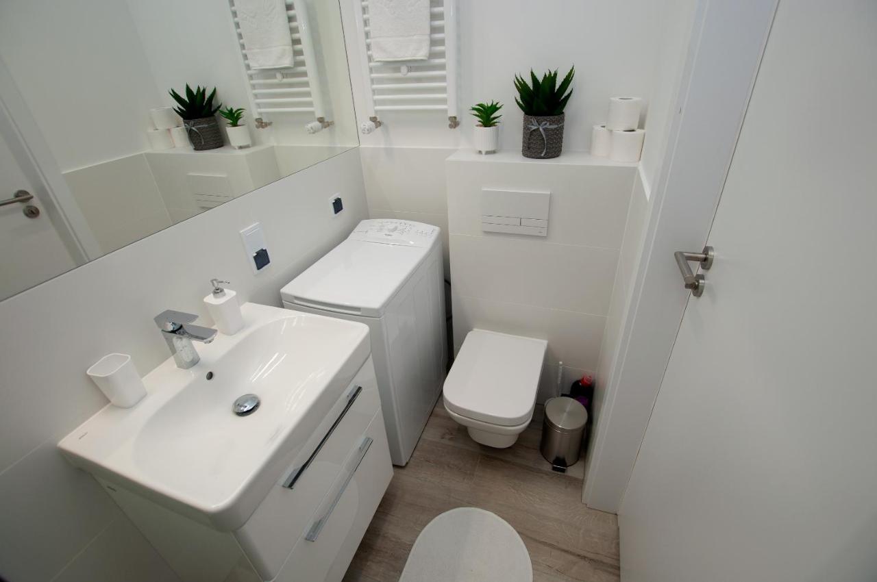 Apartament Ikar Z Widokiem Na Morze W Kompleksie Platinium רבאל מראה חיצוני תמונה